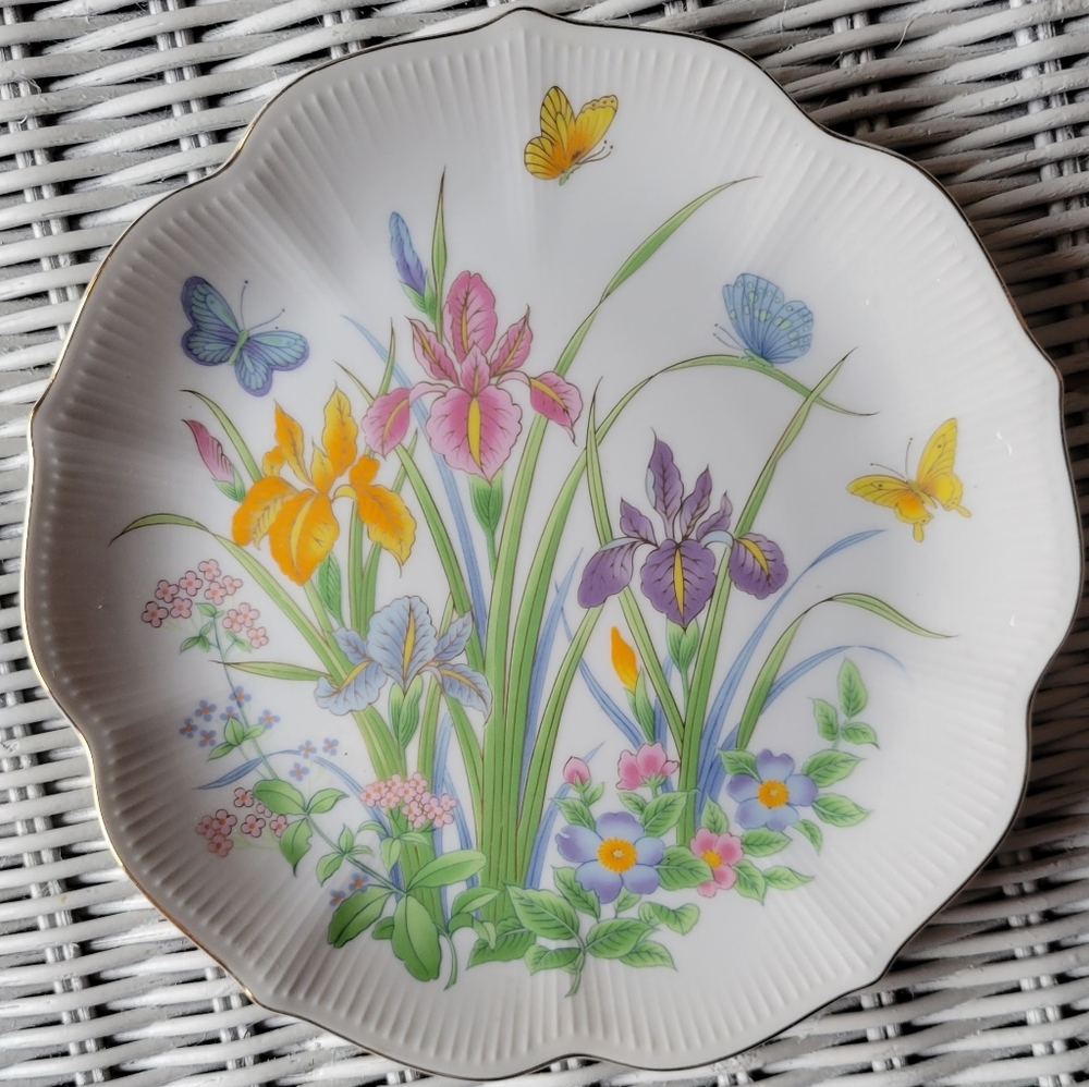 Srednick Japanese Irises and Butterflies Plate